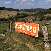 Ausblicken Schild in der Natur