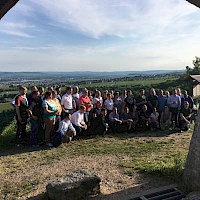 Teamfoto in der Natur