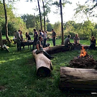 Teambuilding am Lagerfeuer